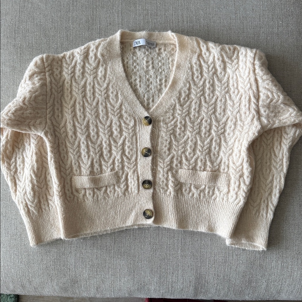 Zara Beige Textured Cardigan